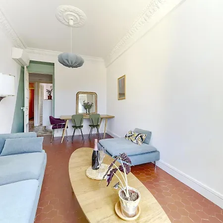 Large For 2 People Cozy Air Conditioning Wifi *