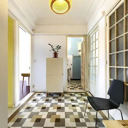 Lägenhet Large For 2 People Cozy Air Conditioning Wifi Nice